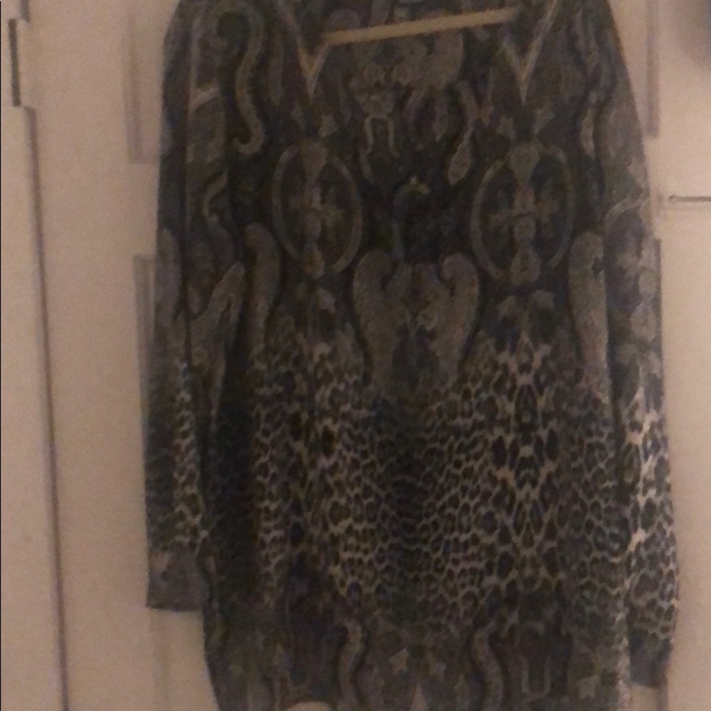 Lightweight top- long sleeve  never worn